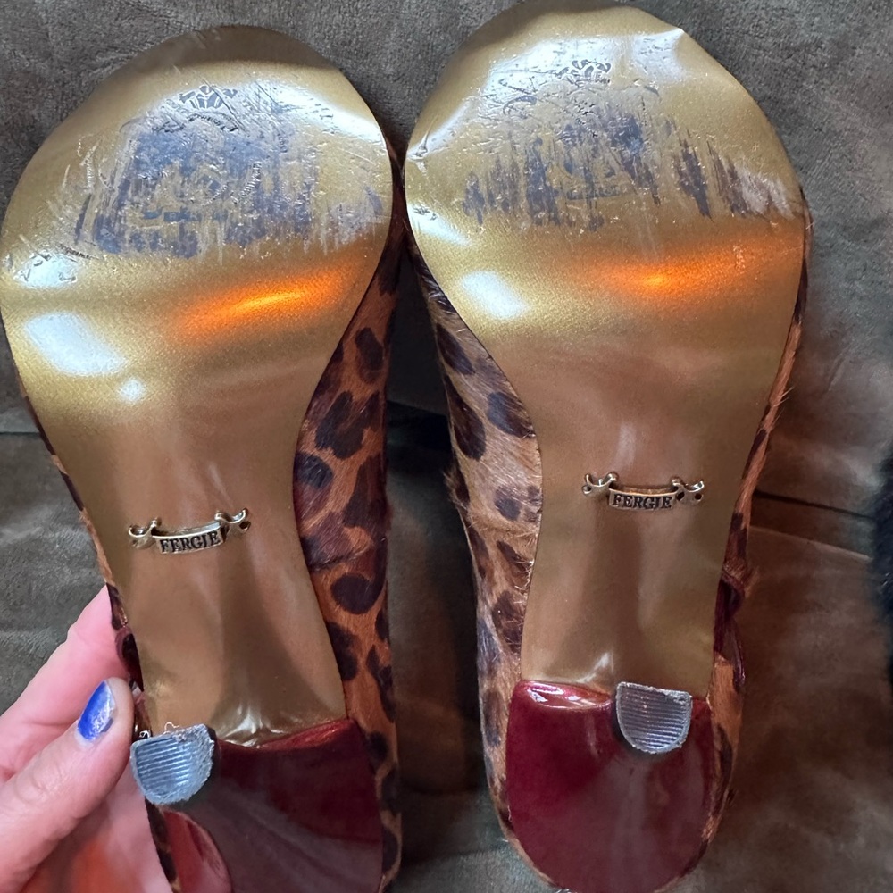 Fergie “Jester” 7.5 peep toe leopard print high heels - Picture 10 of 10